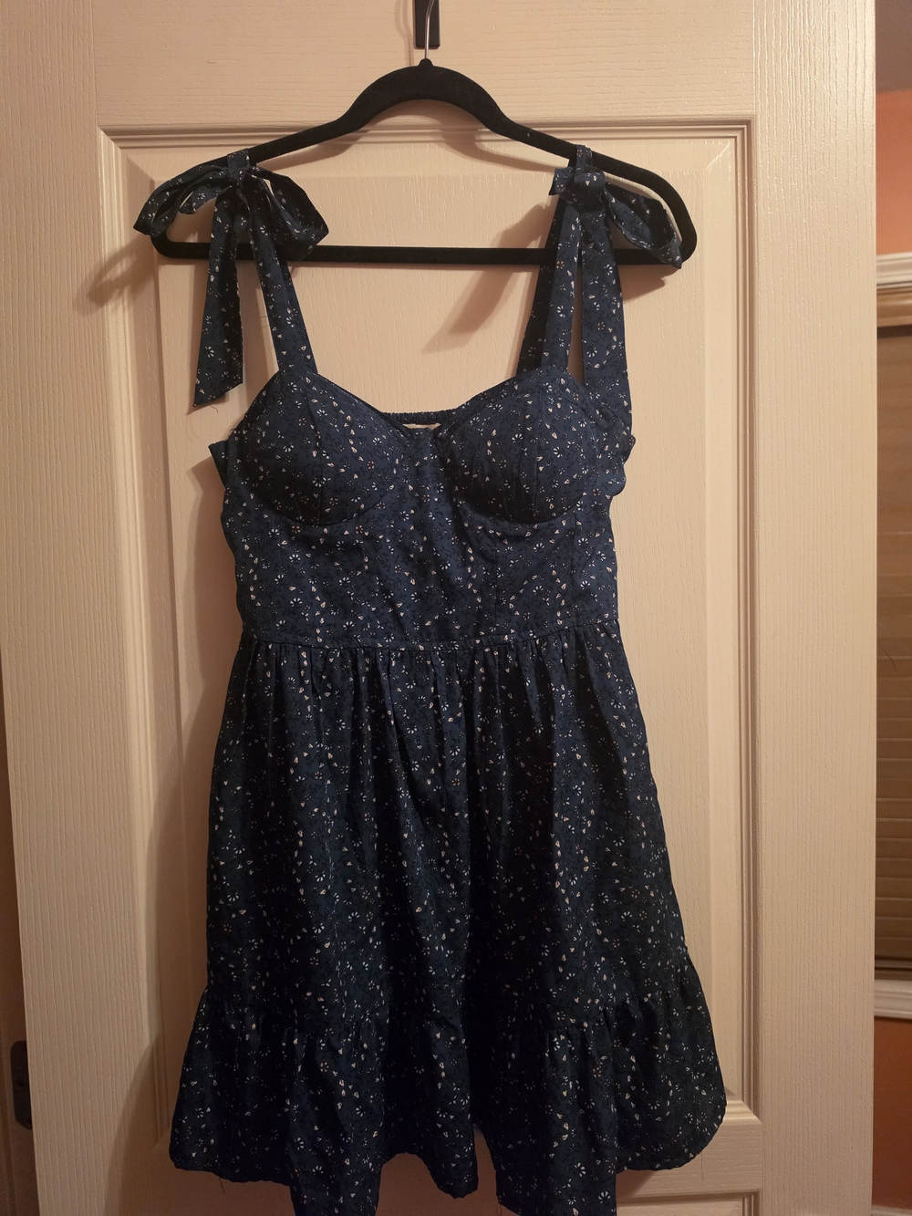Tie-Shoulder Jade Green/Dark Blue Mini Dress with Sweetheart Neckline